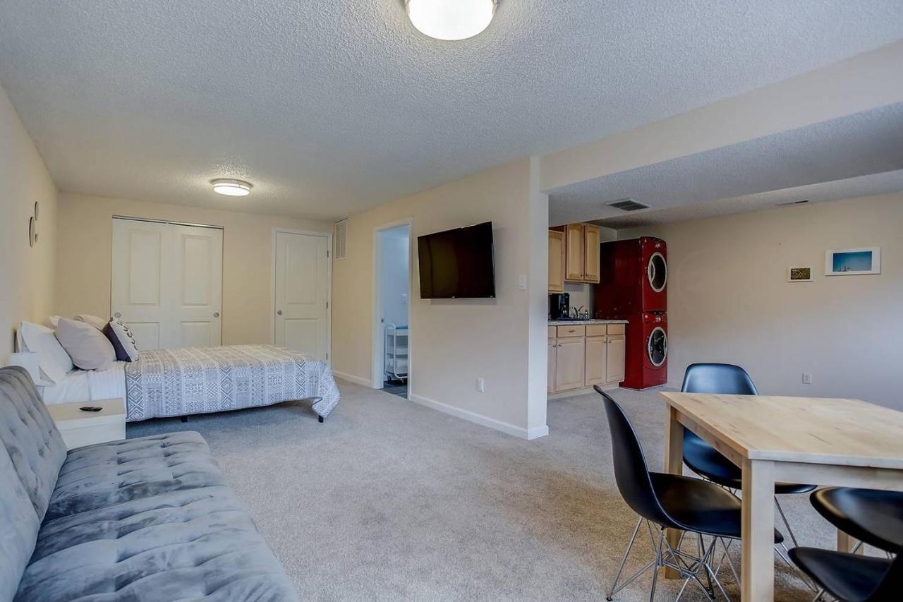 Bright & Cozy Studio Apartment In Colorado Springs Exterior foto